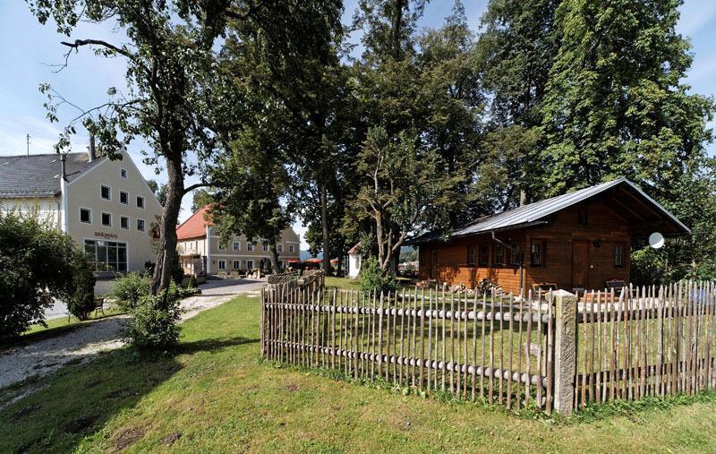 Отель Brauerei-Gasthof Eck Bobrach Экстерьер фото